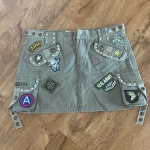 Marshall Rousso Army skirt with patches. Size L